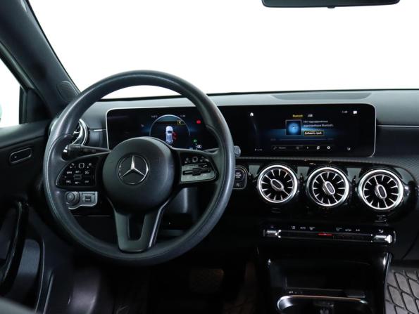 Mercedes-Benz A-Класс IV (W177) с пробегом 2018 года, цена 2 190 000 рублей, 105800 км, хэтчбек, Автокод Объявления