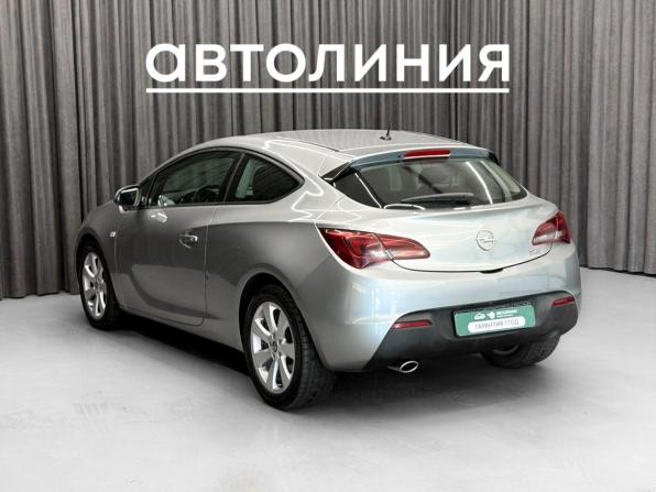 Opel Astra J Рестайлинг с пробегом 2012 года, цена 870 000 рублей, 115000 км, хэтчбек, Автокод Объявления