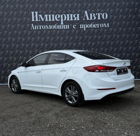 Hyundai Elantra VI (AD) с пробегом 2016 года, цена 1 355 000 рублей, 98000 км, седан, Автокод Объявления