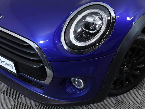 Mini Hatch III (F55/F56) Рестайлинг с пробегом 2019 года, цена 1 947 800 рублей, 50000 км, хэтчбек, Автокод Объявления