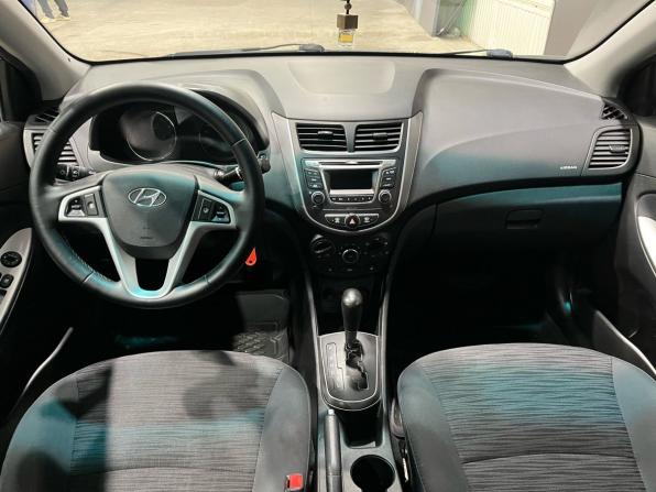 Hyundai Solaris I Рестайлинг с пробегом 2015 года, цена 894 000 рублей, 146000 км, седан, Автокод Объявления
