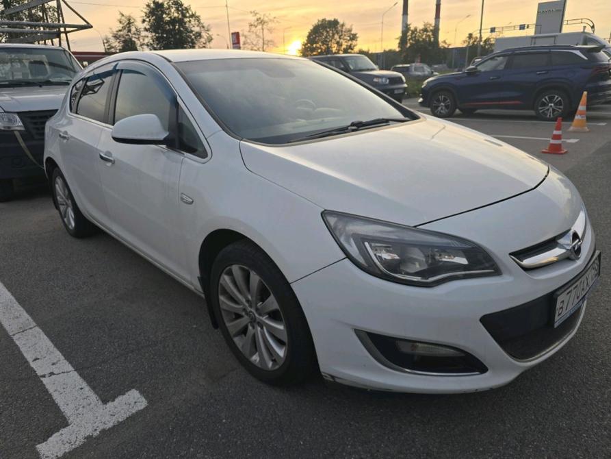 Opel Astra J Рестайлинг Санкт-Петербург  - изображение 2