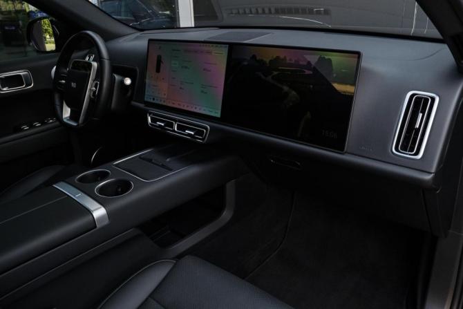 Li Auto (Lixiang) L7 I Рестайлинг с пробегом 2024 года, цена 6 100 000 рублей, 45796 км, внедорожник, Автокод Объявления