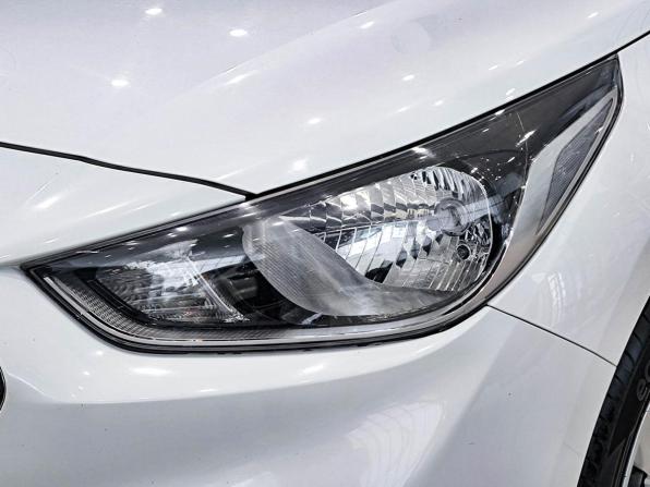 Hyundai Solaris II с пробегом 2019 года, цена 1 350 000 рублей, 74463 км, седан, Автокод Объявления