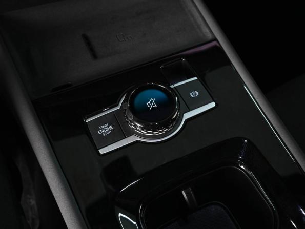 Volkswagen Tiguan II Рестайлинг (China Market) с пробегом 2026 года, цена 4 799 000 рублей, 40 км, внедорожник, Автокод Объявления