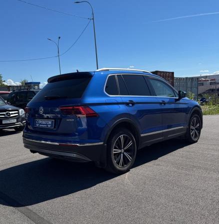 Volkswagen Tiguan II с пробегом 2018 года, цена 2 450 000 рублей, 146000 км, внедорожник, Автокод Объявления