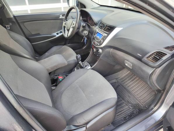 Hyundai Solaris I с пробегом 2012 года, цена 598 000 рублей, 275889 км, хэтчбек, Автокод Объявления