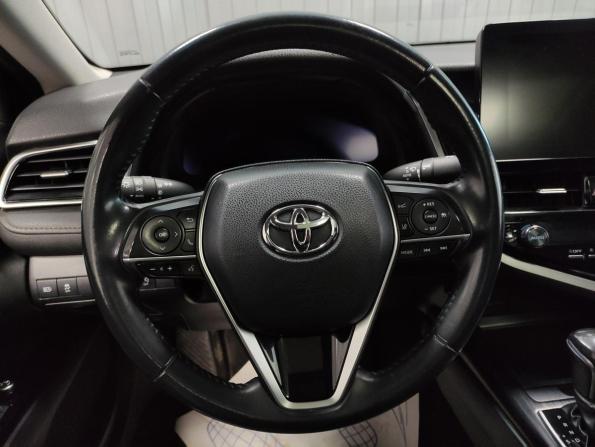 Toyota Camry VIII (XV70) Рестайлинг с пробегом 2023 года, цена 3 250 000 рублей, 123000 км, седан, Автокод Объявления