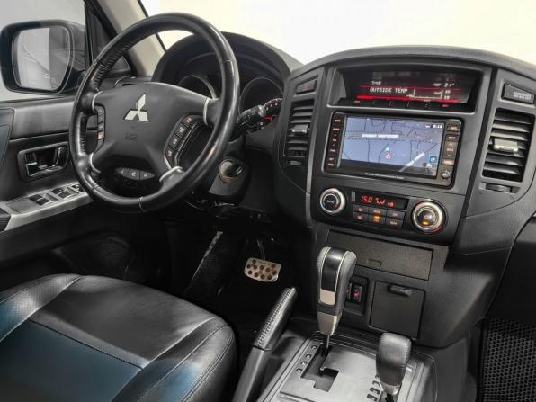 Mitsubishi Pajero IV Рестайлинг 1 с пробегом 2012 года, цена 2 050 000 рублей, 196250 км, внедорожник, Автокод Объявления