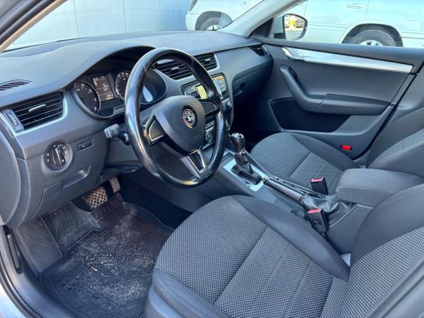 Skoda Octavia III (A7) с пробегом 2015 года, цена 1 250 000 рублей, 240569 км, лифтбек, Автокод Объявления