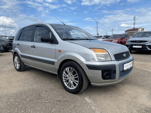 Ford Fusion I Рестайлинг с пробегом 2006 года, цена 244 000 рублей, 252470 км, хэтчбек, Автокод Объявления