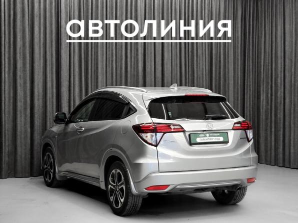 Honda Vezel I с пробегом 2017 года, цена 1 530 000 рублей, 90000 км, внедорожник, Автокод Объявления