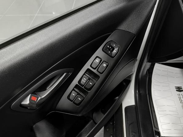 Hyundai ix35 I Рестайлинг с пробегом 2014 года, цена 1 350 000 рублей, 151520 км, внедорожник, Автокод Объявления