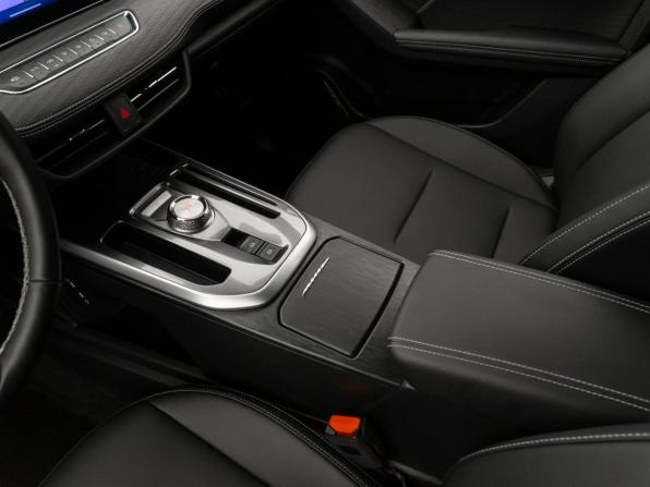 Haval Jolion I с пробегом 2023 года, цена 2 000 000 рублей, 42850 км, внедорожник, Автокод Объявления