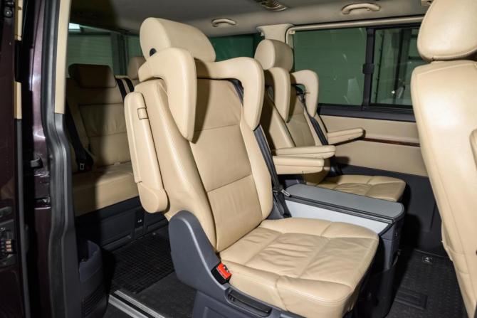 Volkswagen Multivan T5 Рестайлинг с пробегом 2011 года, цена 2 199 000 рублей, 231764 км, минивэн, Автокод Объявления