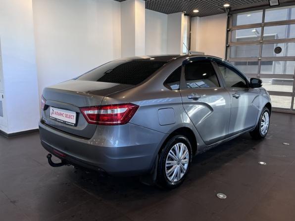 Lada (ВАЗ) Vesta I с пробегом 2017 года, цена 595 000 рублей, 316656 км, седан, Автокод Объявления