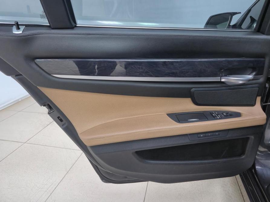 BMW 7 серии V (F01/F02/F04) Альметьевск  - изображение 18