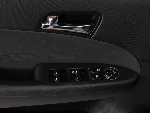 Hyundai i30 I Рестайлинг с пробегом 2011 года, цена 728 000 рублей, 167338 км, хэтчбек, Автокод Объявления