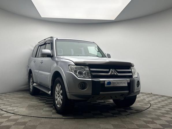 Mitsubishi Pajero IV Рестайлинг 1 с пробегом 2011 года, цена 1 619 000 рублей, 291000 км, внедорожник, Автокод Объявления