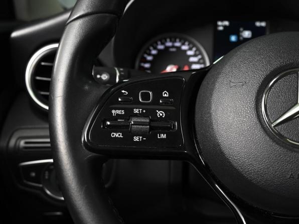 Mercedes-Benz C-Класс IV (W205) Рестайлинг с пробегом 2018 года, цена 2 768 000 рублей, 41398 км, седан, Автокод Объявления