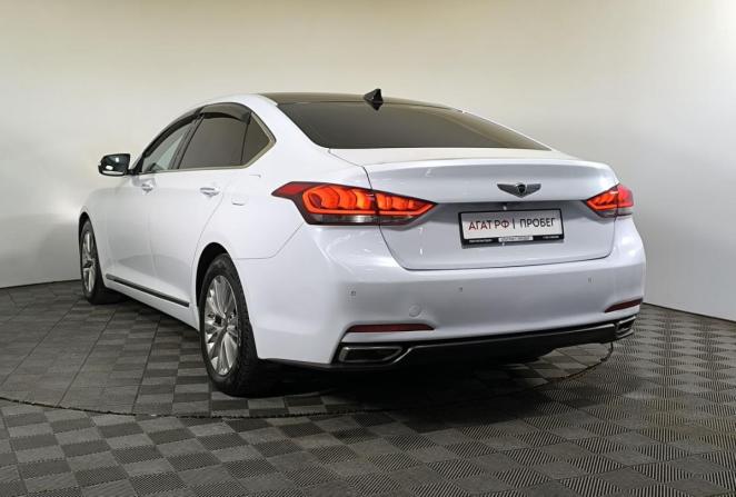 Hyundai Genesis II с пробегом 2014 года, цена 1 450 000 рублей, 155998 км, седан, Автокод Объявления