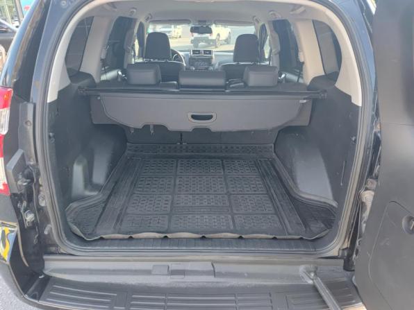 Toyota Land Cruiser Prado 150 Series Рестайлинг 1 с пробегом 2015 года, цена 3 750 000 рублей, 135237 км, внедорожник, Автокод Объявления