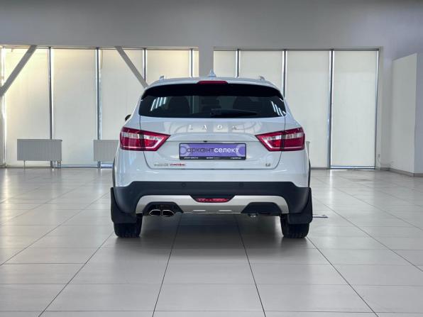Lada (ВАЗ) Vesta I с пробегом 2018 года, цена 1 050 000 рублей, 130000 км, универсал, Автокод Объявления