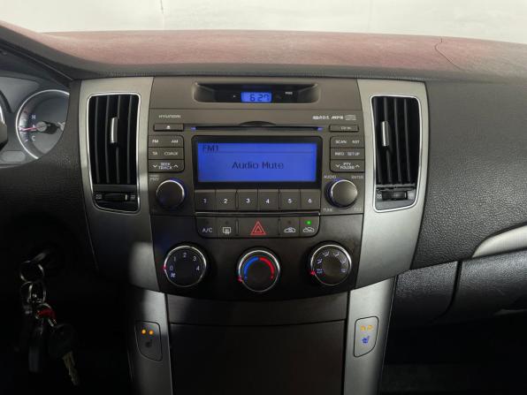 Hyundai Sonata V (NF) Рестайлинг с пробегом 2008 года, цена 565 000 рублей, 169251 км, седан, Автокод Объявления