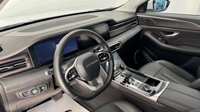 JETOUR X90+ с пробегом 2023 года, цена 2 990 000 рублей, 30519 км, внедорожник, Автокод Объявления