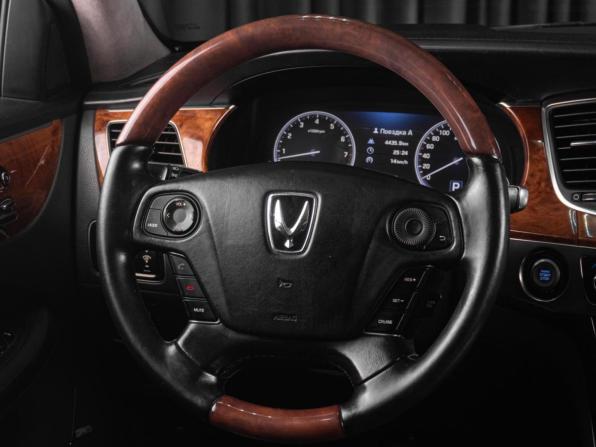 Hyundai Equus II Рестайлинг с пробегом 2013 года, цена 1 769 000 рублей, 205612 км, седан, Автокод Объявления
