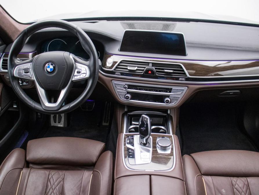 BMW 7 серии VI (G11/G12) Москва  - изображение 10