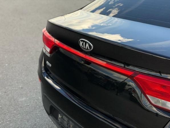 Kia Rio IV с пробегом 2018 года, цена 1 385 000 рублей, 160900 км, седан, Автокод Объявления
