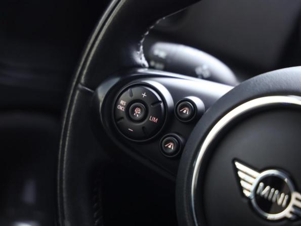 Mini Countryman II с пробегом 2018 года, цена 2 749 000 рублей, 93517 км, внедорожник, Автокод Объявления