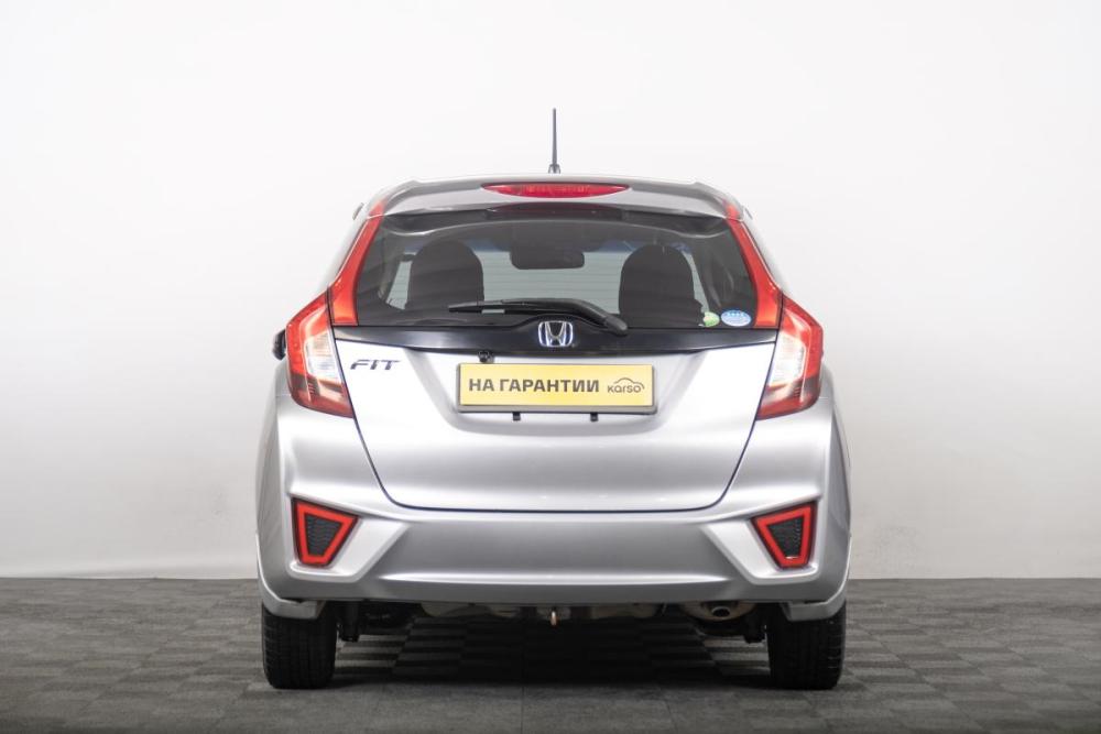 Honda Fit III Рестайлинг Томск  - изображение 5