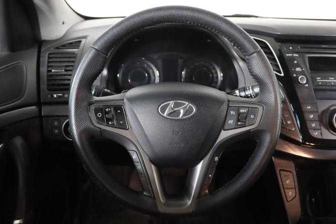 Hyundai i40 I Рестайлинг с пробегом 2016 года, цена 1 299 990 рублей, 168557 км, седан, Автокод Объявления