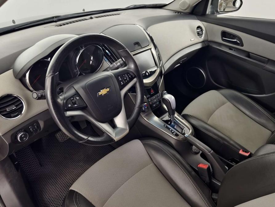 Chevrolet Cruze I Рестайлинг Санкт-Петербург  - изображение 9