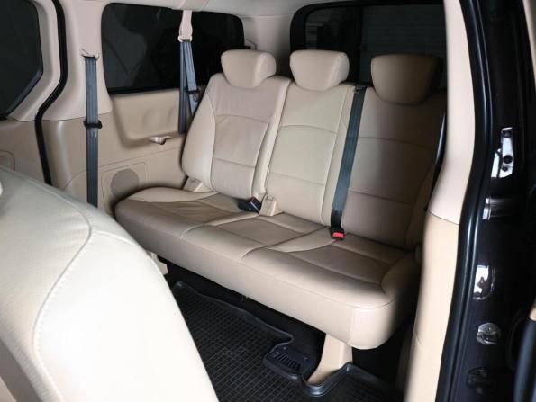 Hyundai H-1 II Рестайлинг 2 с пробегом 2019 года, цена 3 749 000 рублей, 131737 км, минивэн, Автокод Объявления