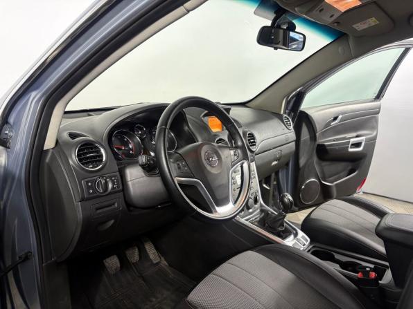 Opel Antara I Рестайлинг с пробегом 2013 года, цена 950 000 рублей, 232460 км, внедорожник, Автокод Объявления