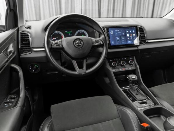 Skoda Karoq I с пробегом 2020 года, цена 2 480 000 рублей, 81803 км, внедорожник, Автокод Объявления