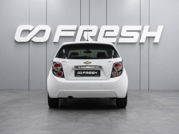 Chevrolet Aveo II с пробегом 2015 года, цена 819 000 рублей, 138520 км, хэтчбек, Автокод Объявления
