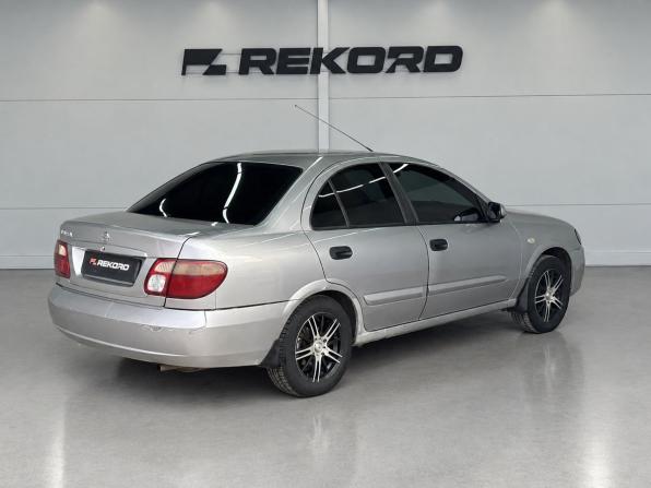 Nissan Almera II (N16) Рестайлинг с пробегом 2005 года, цена 429 000 рублей, 202889 км, седан, Автокод Объявления