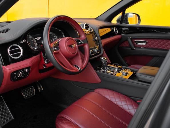 Bentley Bentayga I с пробегом 2016 года, цена 13 000 000 рублей, 49032 км, внедорожник, Автокод Объявления