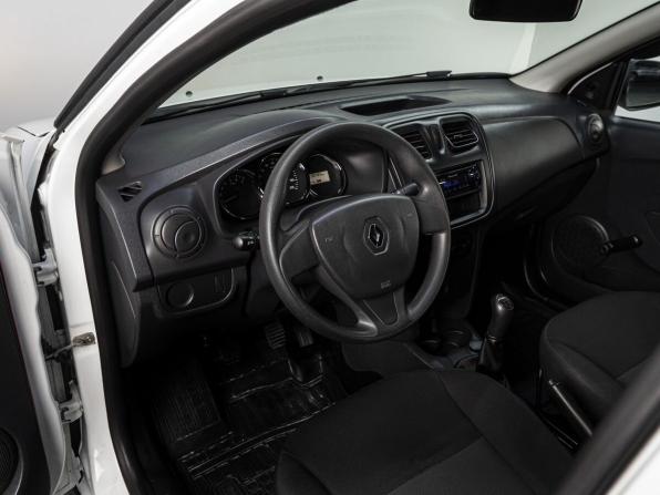 Renault Logan II с пробегом 2015 года, цена 600 000 рублей, 90485 км, седан, Автокод Объявления