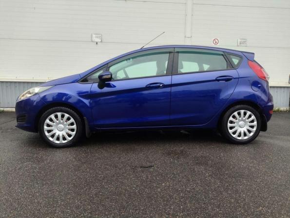 Ford Fiesta Mk6 Рестайлинг с пробегом 2015 года, цена 725 000 рублей, 156826 км, хэтчбек, Автокод Объявления