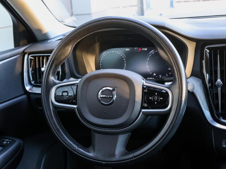 Volvo S60 III Москва  - изображение 17