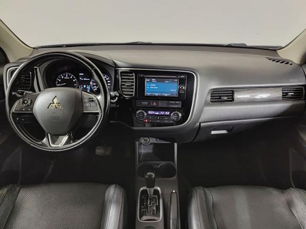 Mitsubishi Outlander III Рестайлинг 2 с пробегом 2016 года, цена 1 470 000 рублей, 252500 км, внедорожник, Автокод Объявления