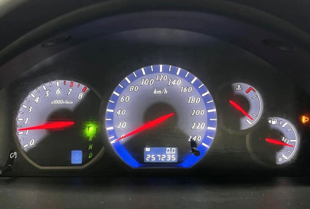 Mitsubishi Grandis I Нижний Новгород  - изображение 19