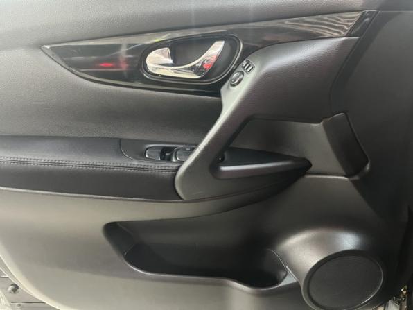 Nissan Qashqai II с пробегом 2015 года, цена 1 595 000 рублей, 104737 км, внедорожник, Автокод Объявления