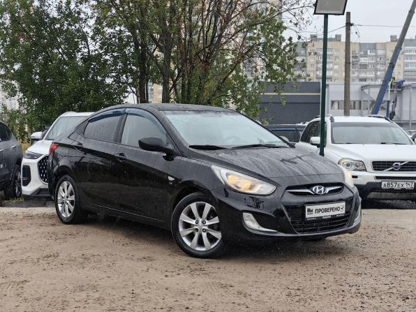 Hyundai Solaris I с пробегом 2012 года, цена 599 000 рублей, 197000 км, седан, Автокод Объявления