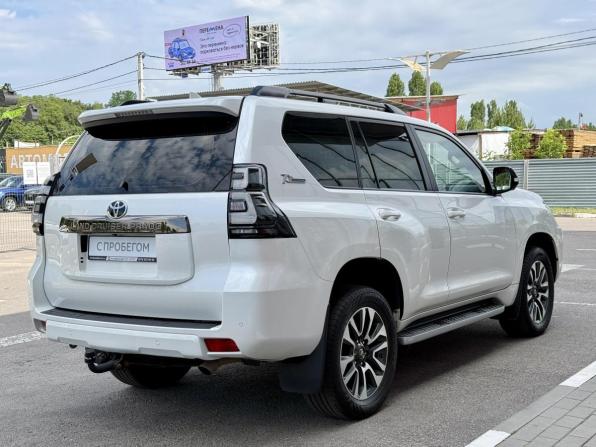 Toyota Land Cruiser Prado 150 Series Рестайлинг 3 с пробегом 2021 года, цена 6 287 000 рублей, 133440 км, внедорожник, Автокод Объявления
